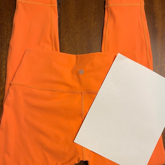 FLORESCENT ORANGE LULULEMON LEGGINGS SIZE 10! - Picture 6 of 8